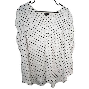 Torrid Black And White Polkadot Short Sleeve Loose Fit Lightweight Blouse